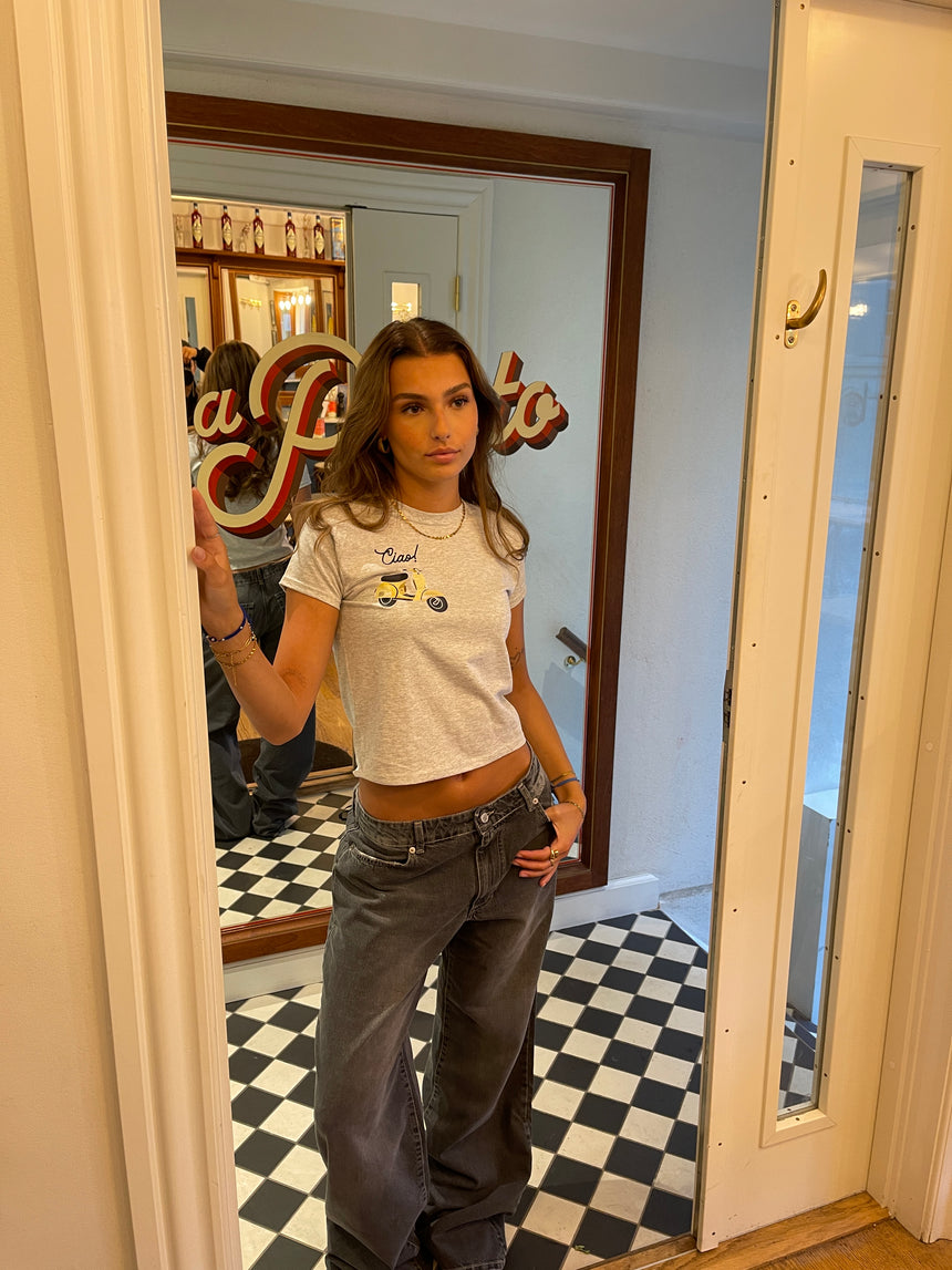 "Ciao" baby tee - Grå