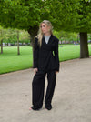 Hulda figursyet blazer - Sort