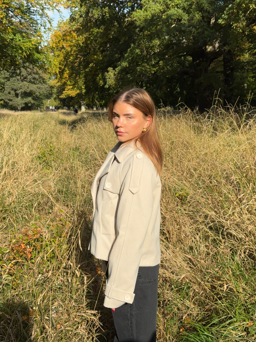 Marigona kort frakke - Beige