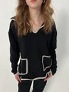 Dorothy bluse med hvide syninger - Sort