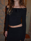 Miriam off shoulder bluse med blomst - Sort