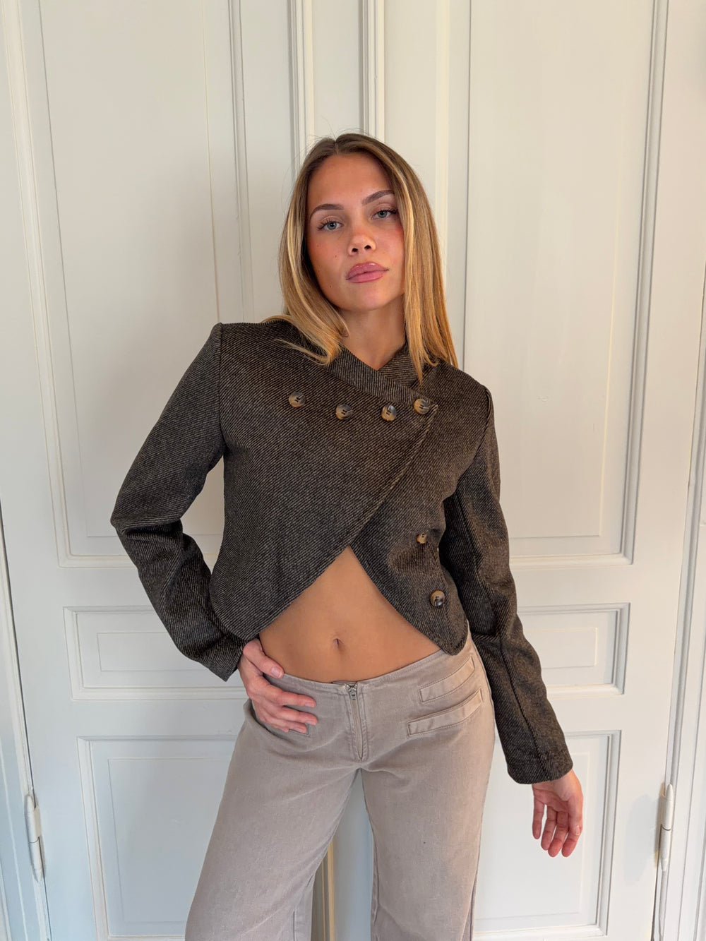 Renata asymetrisk blazer - Mørkebrun