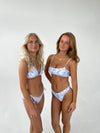 Kamille bikini med blomster - Hvid/blå