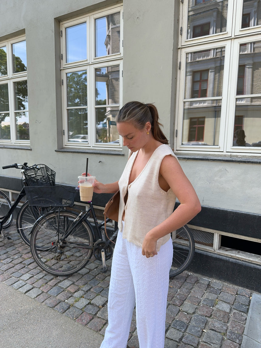 Mathilde Ravn strikvest - Beige