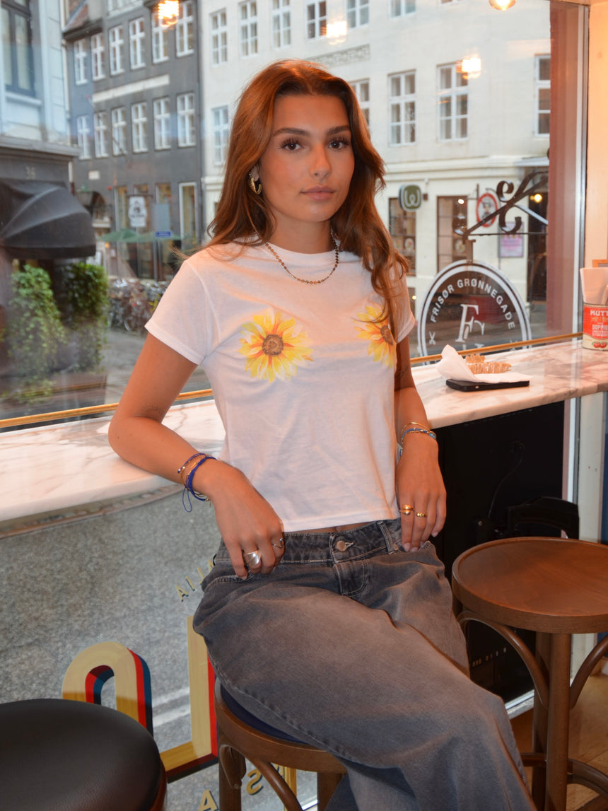 "Solsikker" baby tee - Hvid