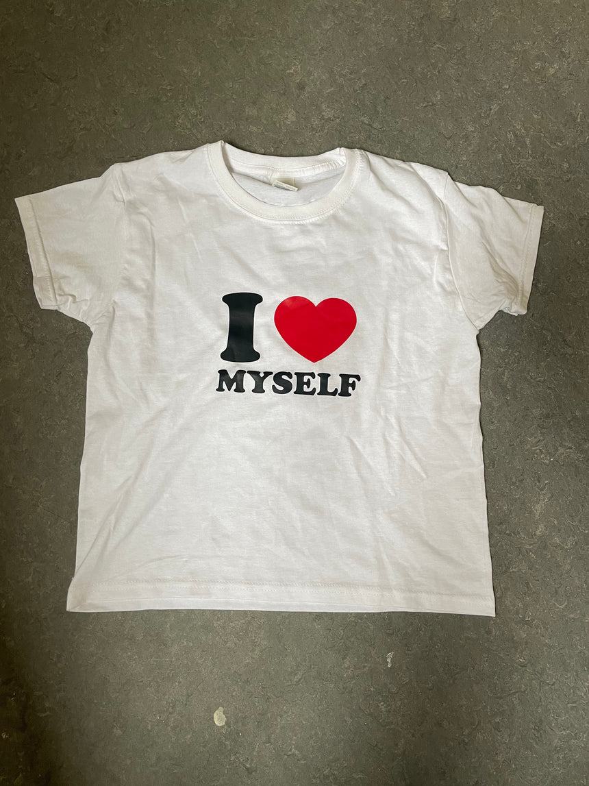 "I love myself" baby tee - hvid