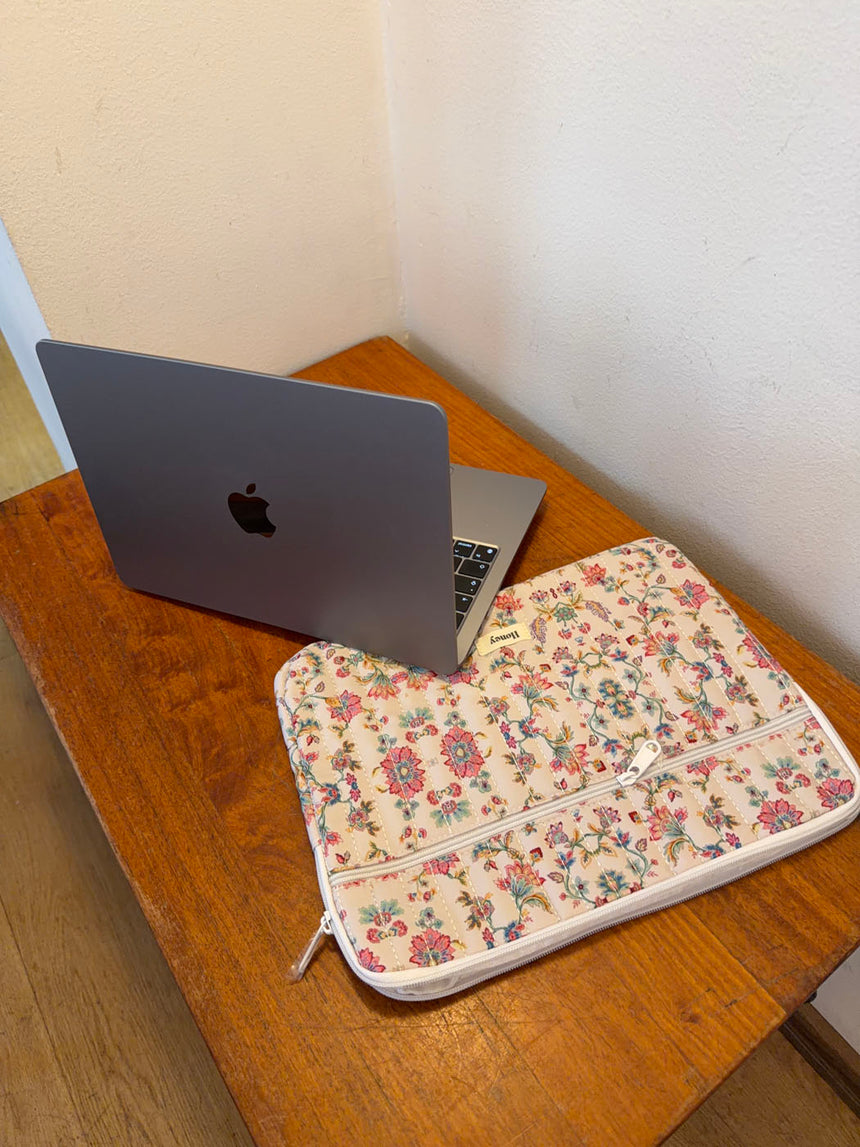 Honey computer sleeve - Off white med blomster