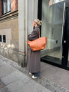 Essential taske - Brun