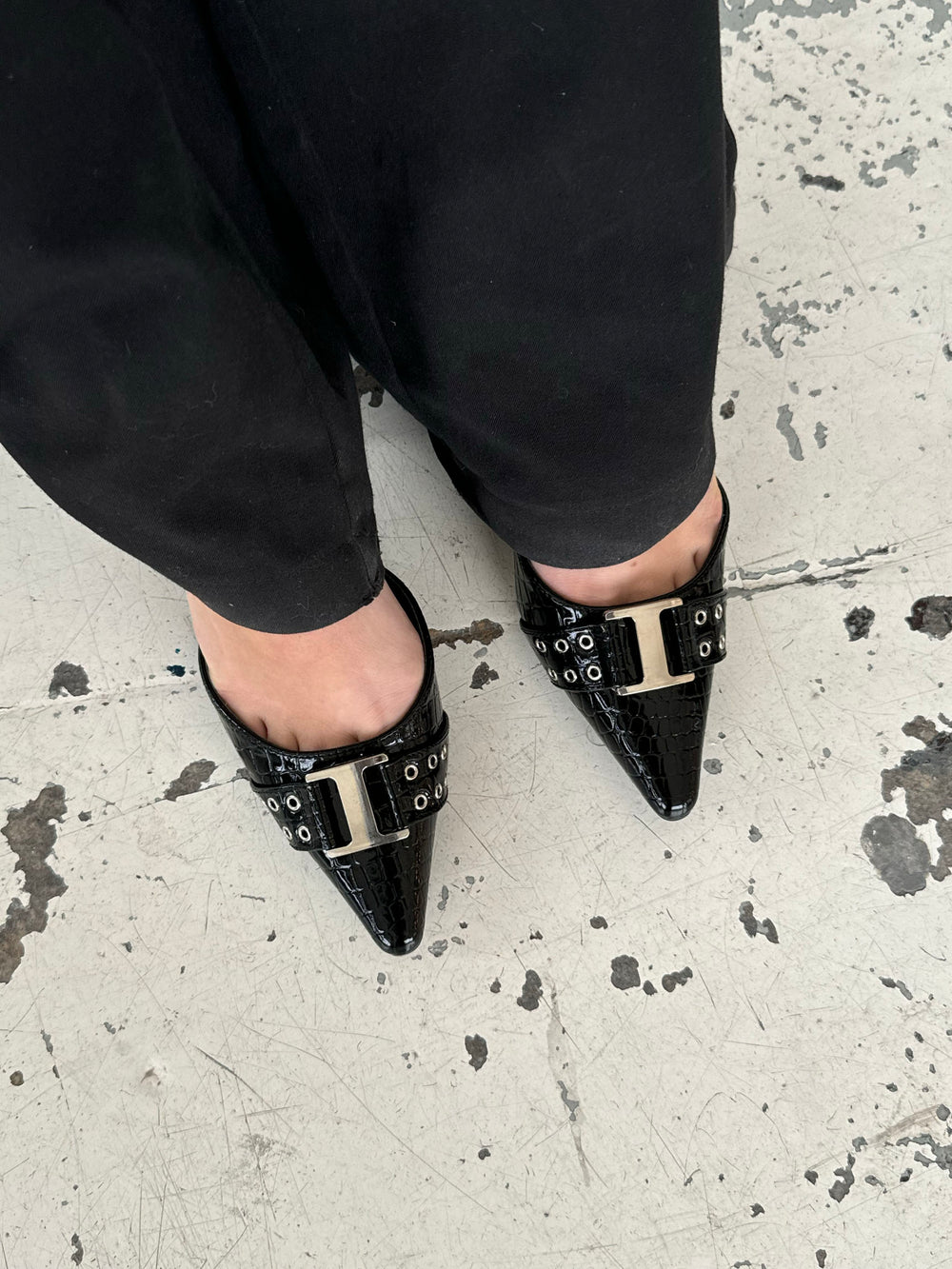 Nida slingback stiletter med spænde - Sort
