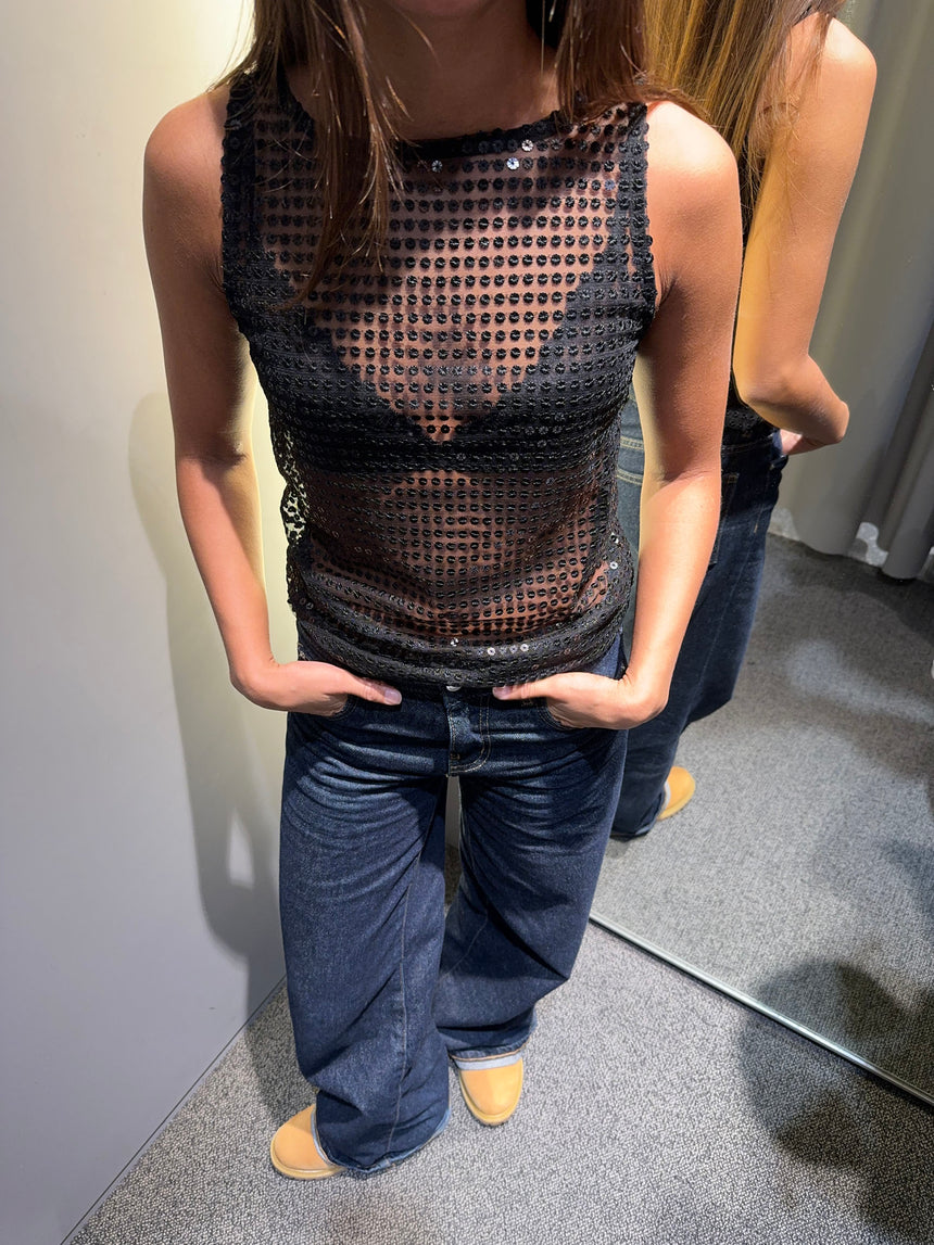 Isobel top med pallietter - Sort