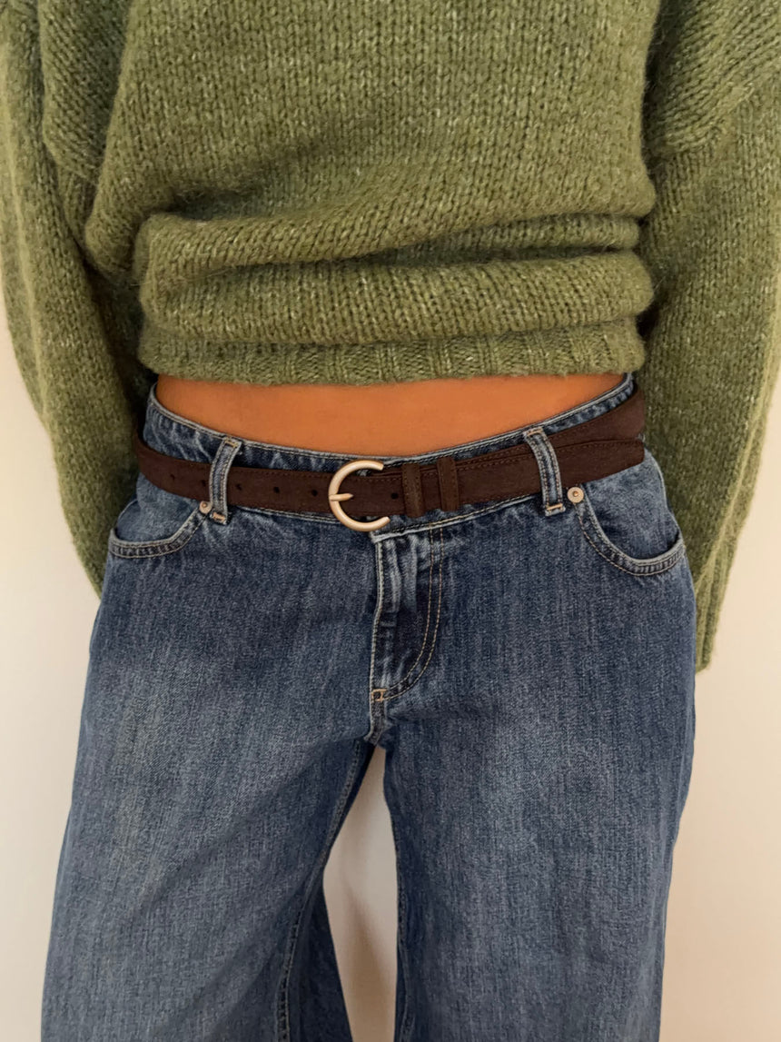 Noble bælte i imiteret ruskind - Mørkebrun/sølv