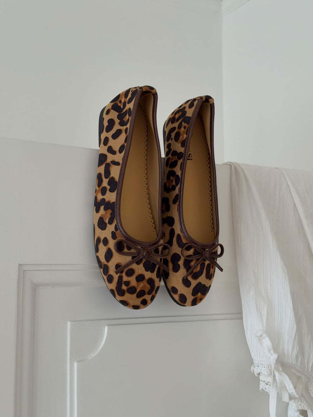 Leonia ballerina med leopard - Brun