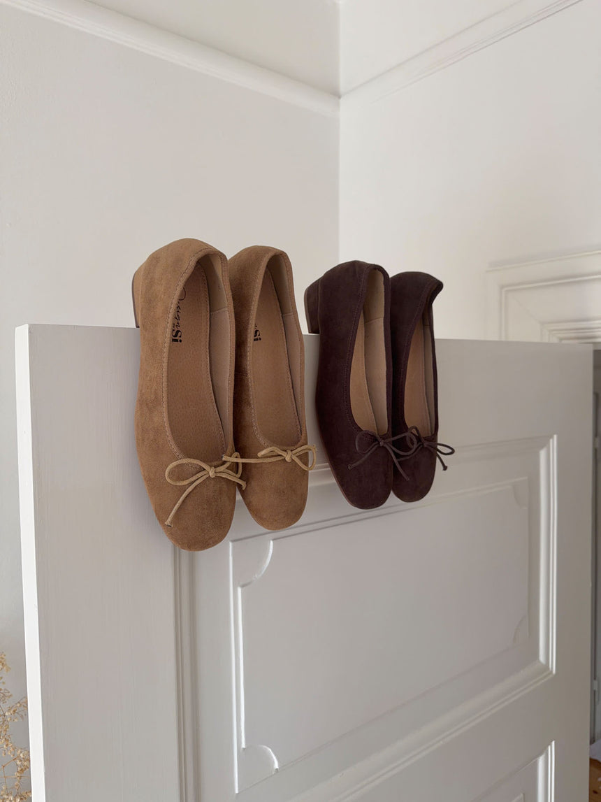 Yuna ballerina med hæl - Beige