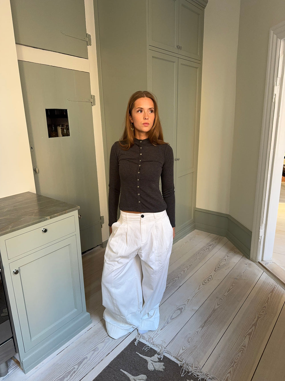 Carmen oversized bukser med bælte - Hvid