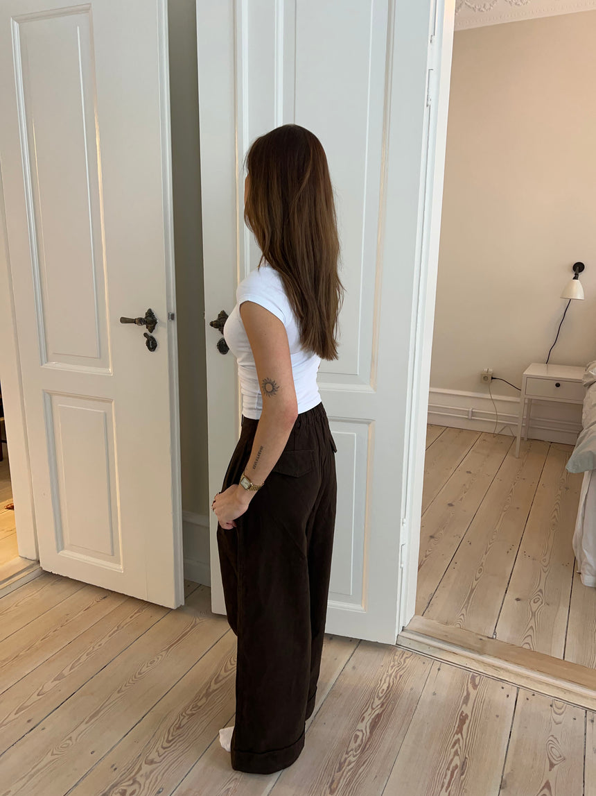 Carmen oversized bukser med bælte - Mørkebrun
