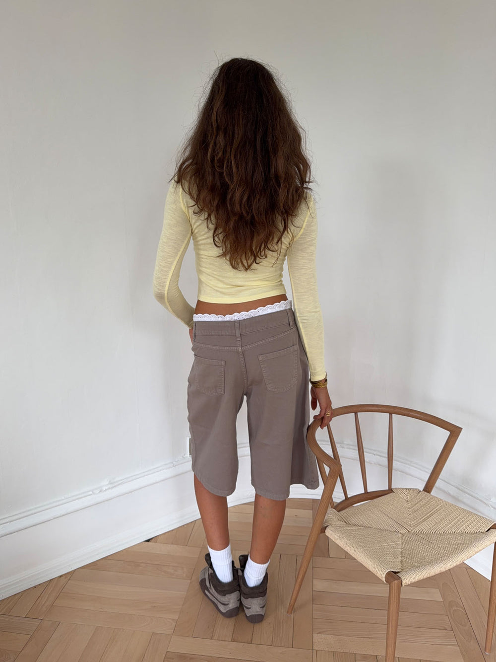Teha bermudashorts med blonder - Beige/hvid
