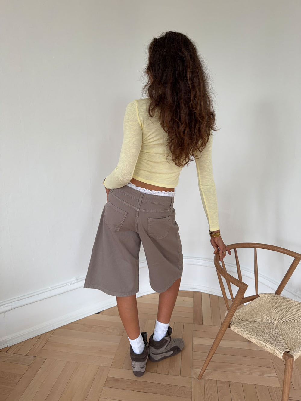 Teha bermudashorts med blonder - Beige/hvid