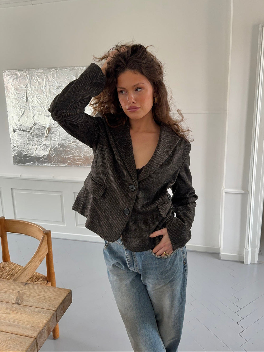 Anahita kort blazer - Mørkebrun/Sort