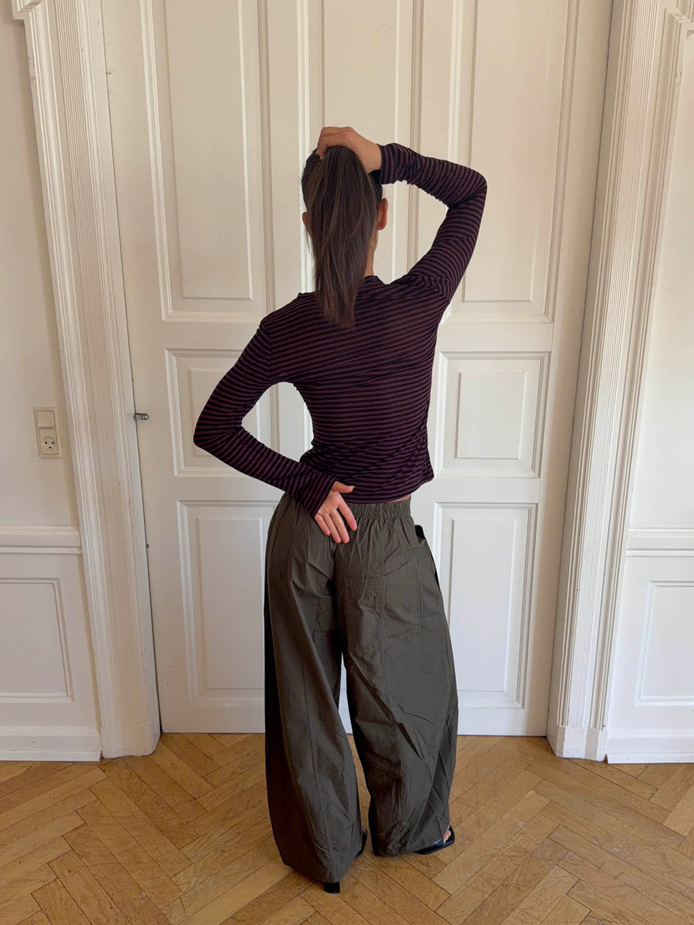 Suzy bluse med striber - Bordeaux og sort