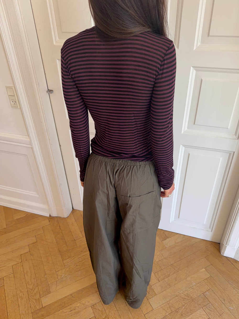Suzy bluse med striber - Bordeaux og sort