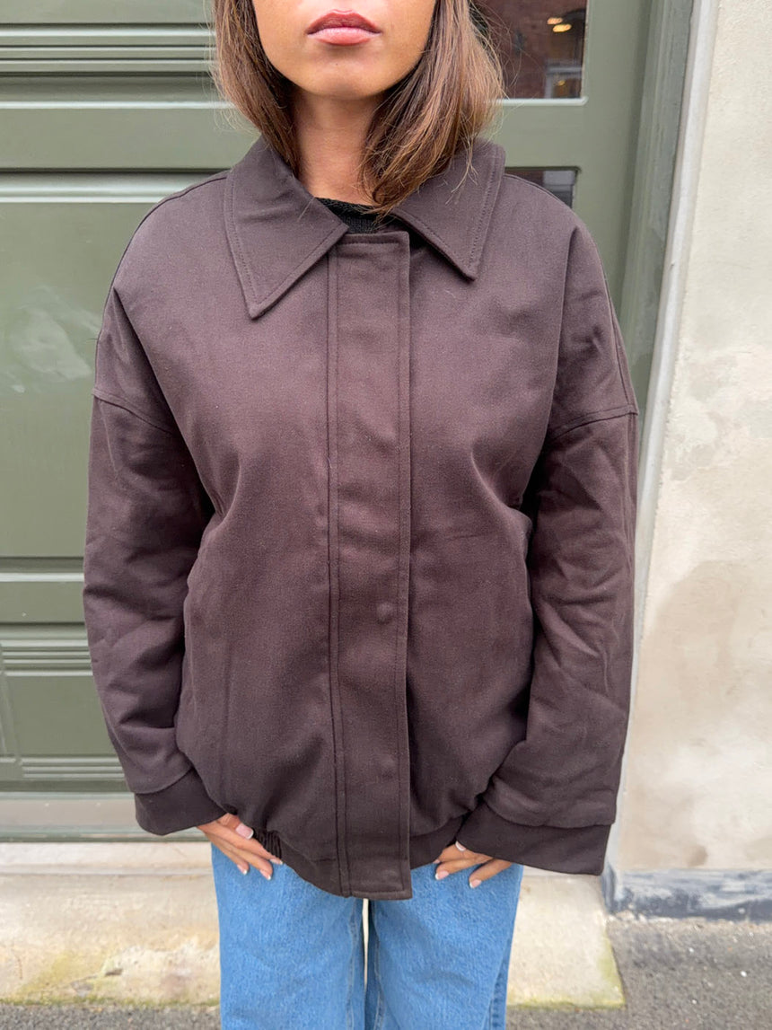 Kimma bomberjakke i ruskind - Brun