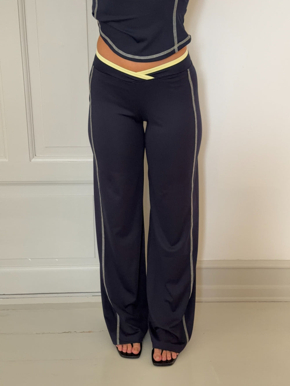 Orlena bukser - Navy/gul