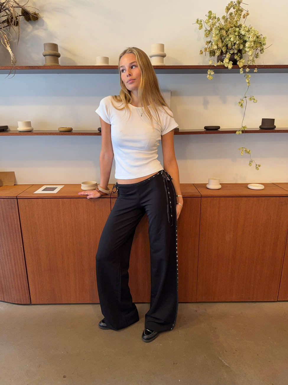 Binda bukser med bindebånd og polkaprikker - Sort/hvid