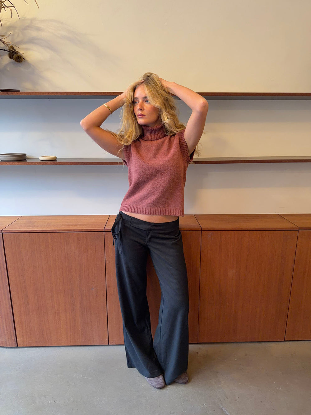 Buka bukser med bindebånd og striber - Sort