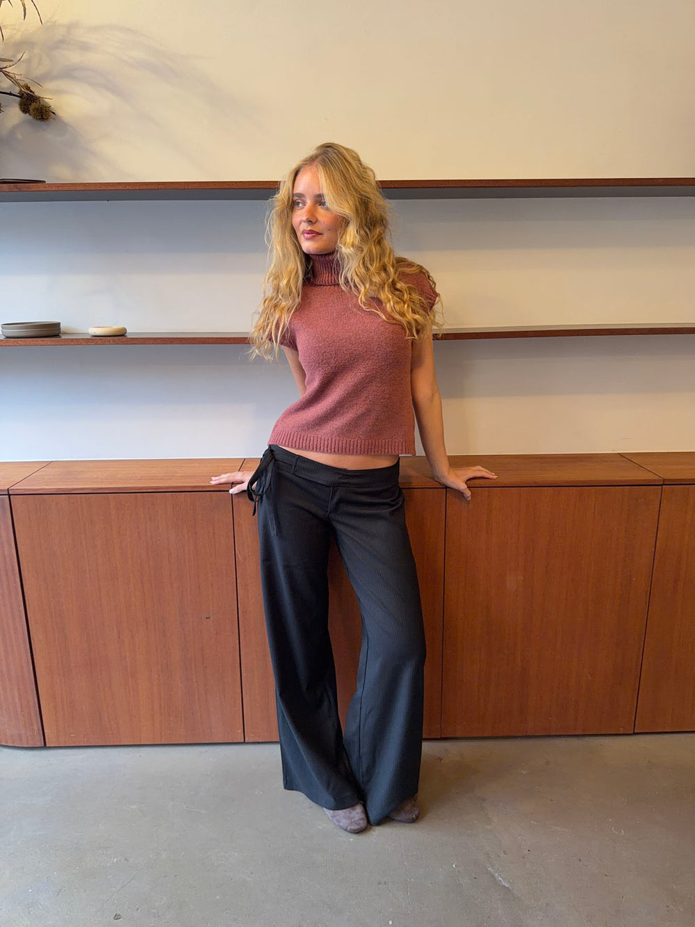 Buka bukser med bindebånd og striber - Sort