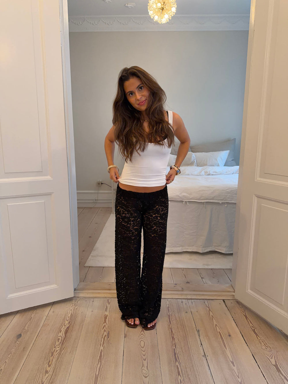 Lolinna bukser med blonder - Sort