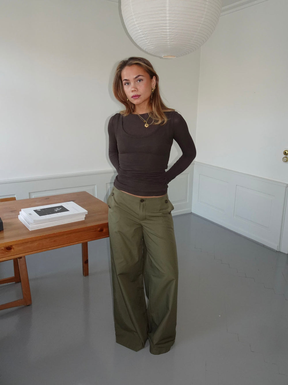 Maluna bukser med nålestriber - Kaki