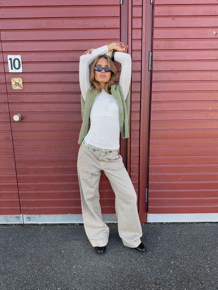 Tanija jeans med ring detaljer - Beige