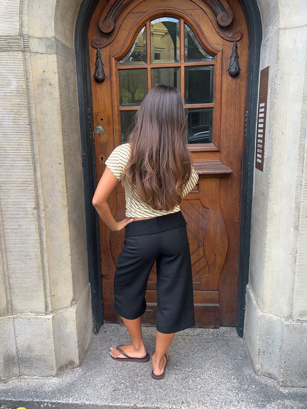 Calsia capri bukser med blondekant - Sort