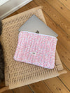 Honey computer sleeve - Hvid med lyserøde/blå blomster