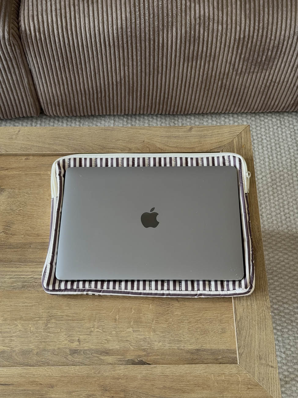 Honey computersleeve med striber - Beige/brun