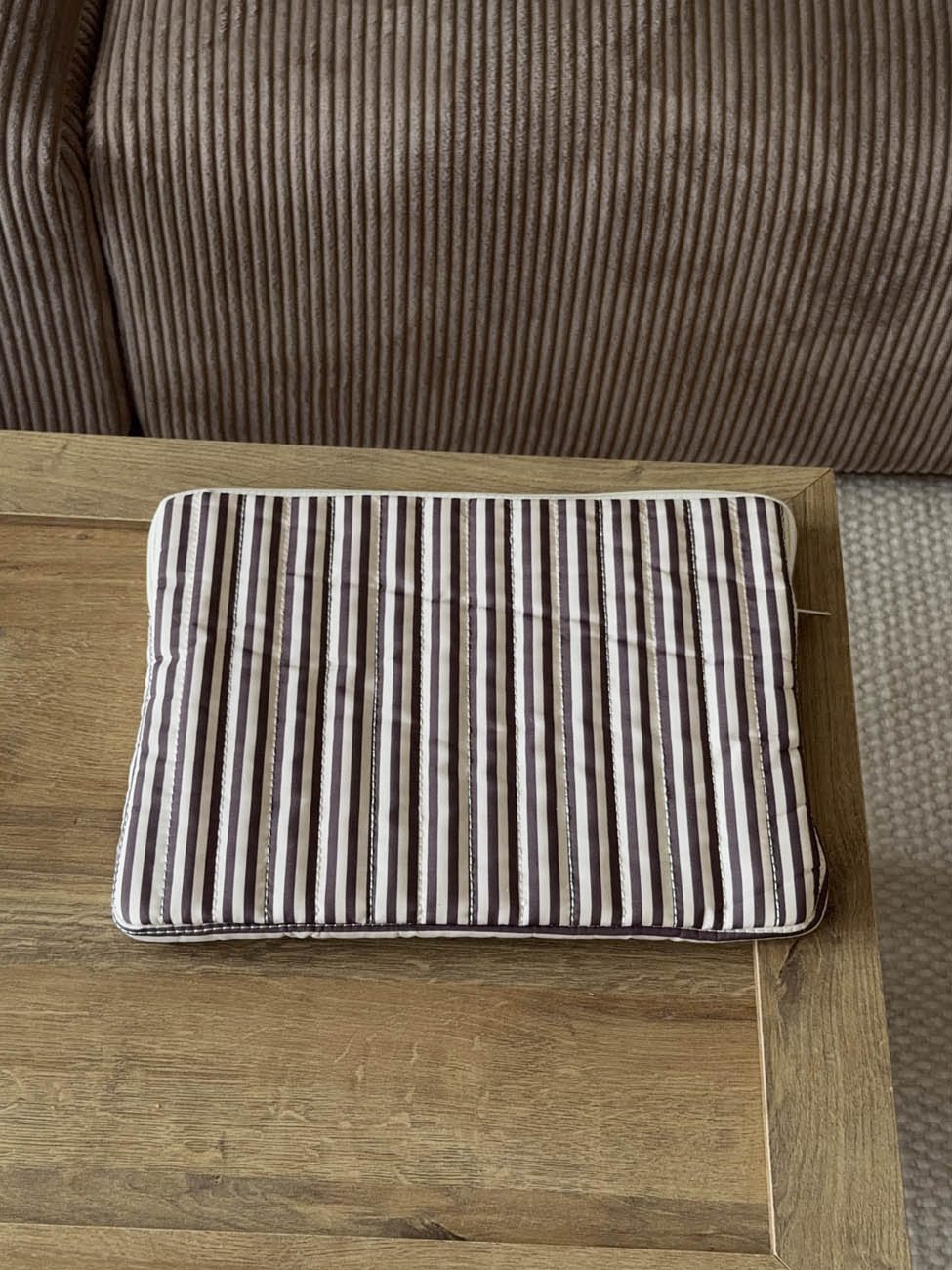 Honey computersleeve med striber - Beige/brun