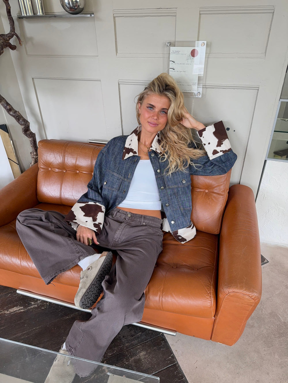 Suiva denim jakke med ko print - Blå/brun/hvid