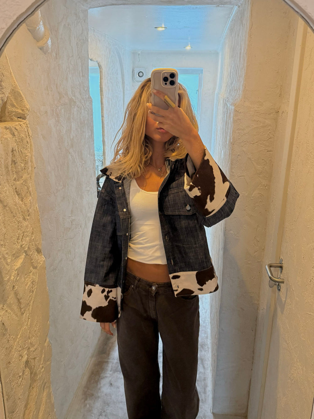 Suiva denim jakke med ko print - Blå/brun/hvid
