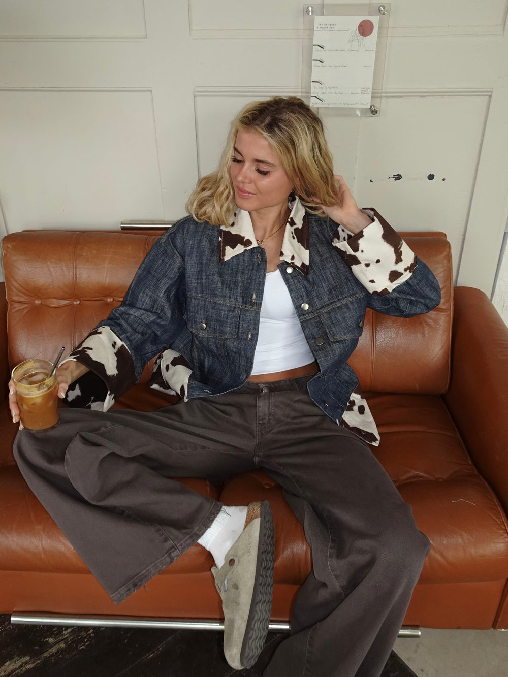 Suiva denim jakke med ko print - Blå/brun/hvid