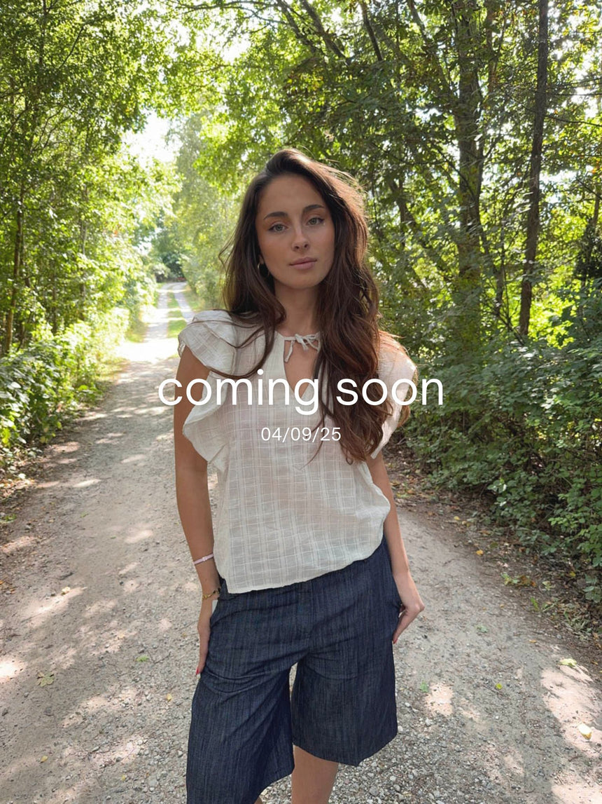 Ulana top med detaljer - Off white