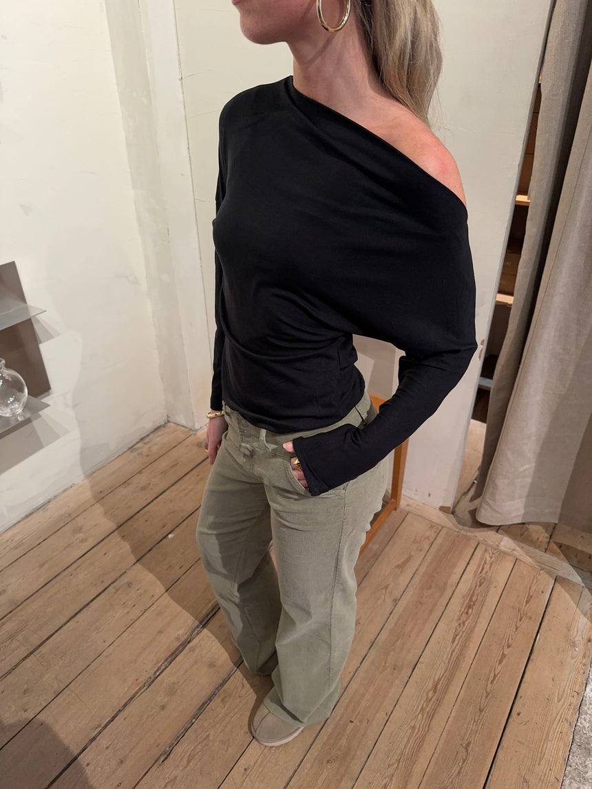 Aysha figursyet bluse - Sort