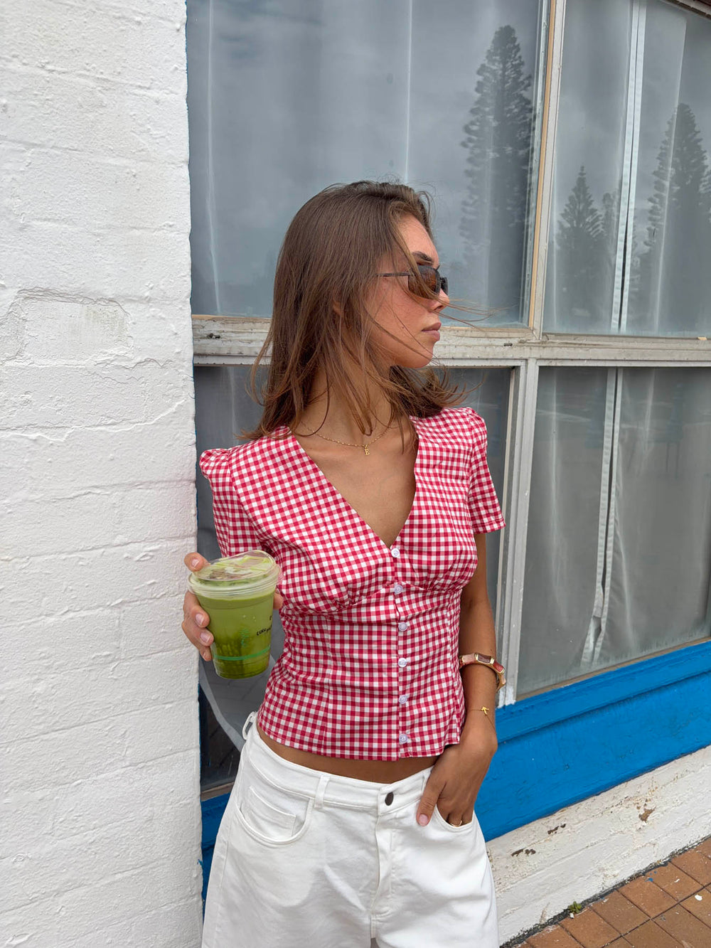 Karen figursyet skjorte med tern - Rød/hvid