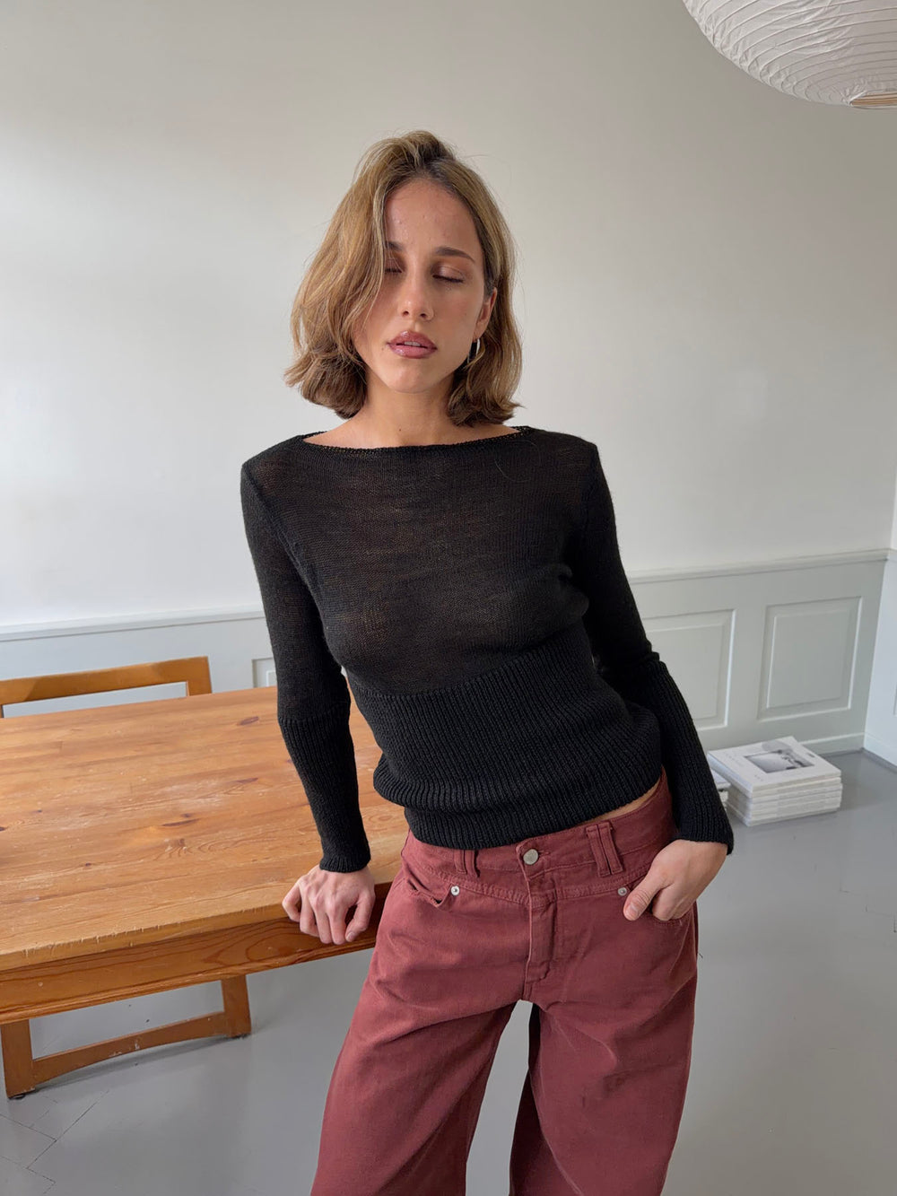 Lova figursyet striktrøje - Sort