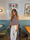 Florine figursyet t-shirt - Taupe
