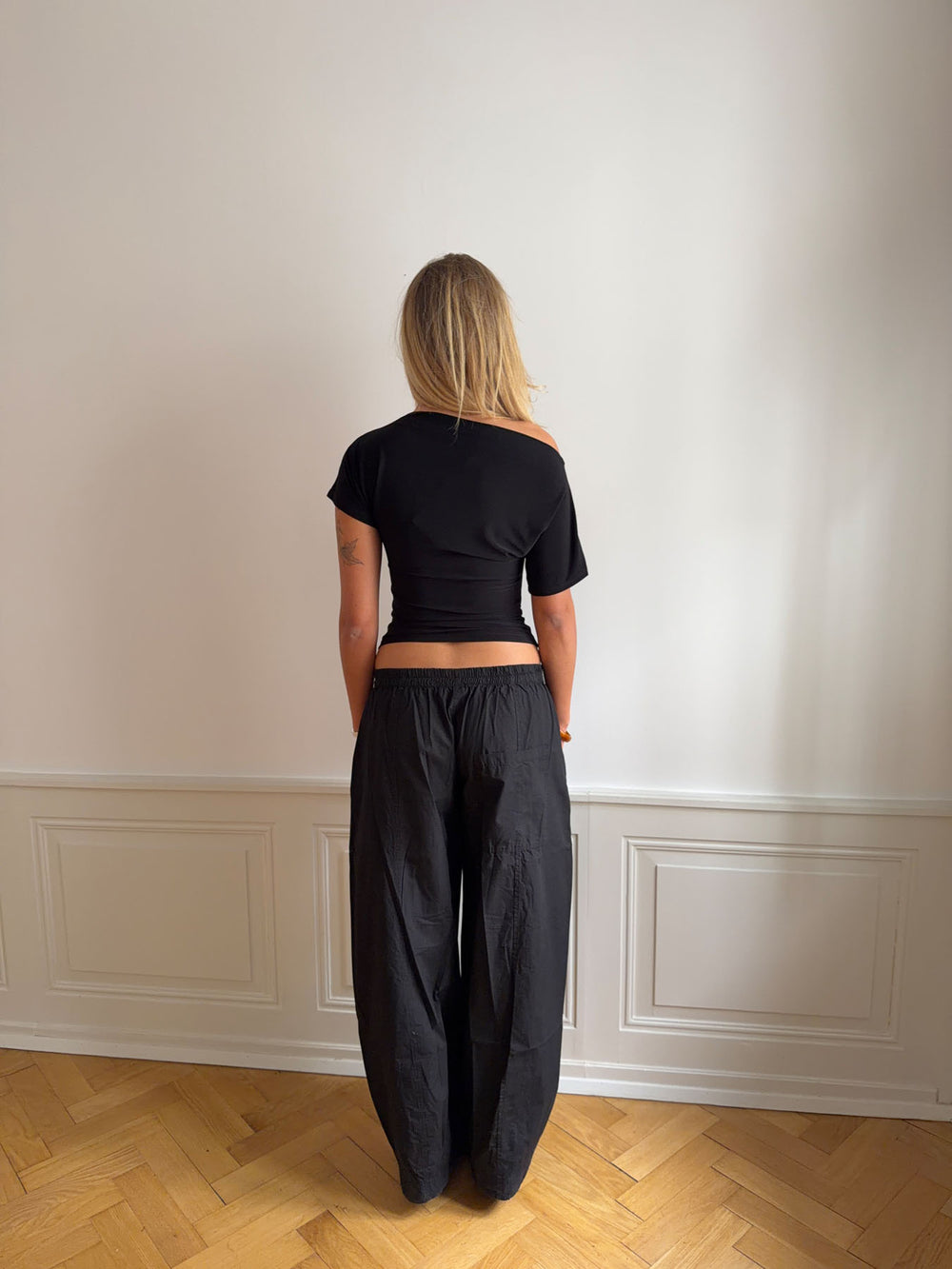 Florine figursyet t-shirt - Sort