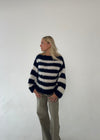 Anna Olympia Strik Navy – Strikkeopskrift & Garnpakke (deluxe)