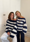 Anna Olympia Strik Navy – Strikkeopskrift & Garnpakke (deluxe)