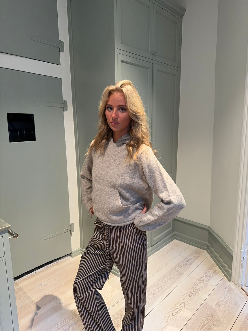 Tilly strikket hættetrøje - Beige