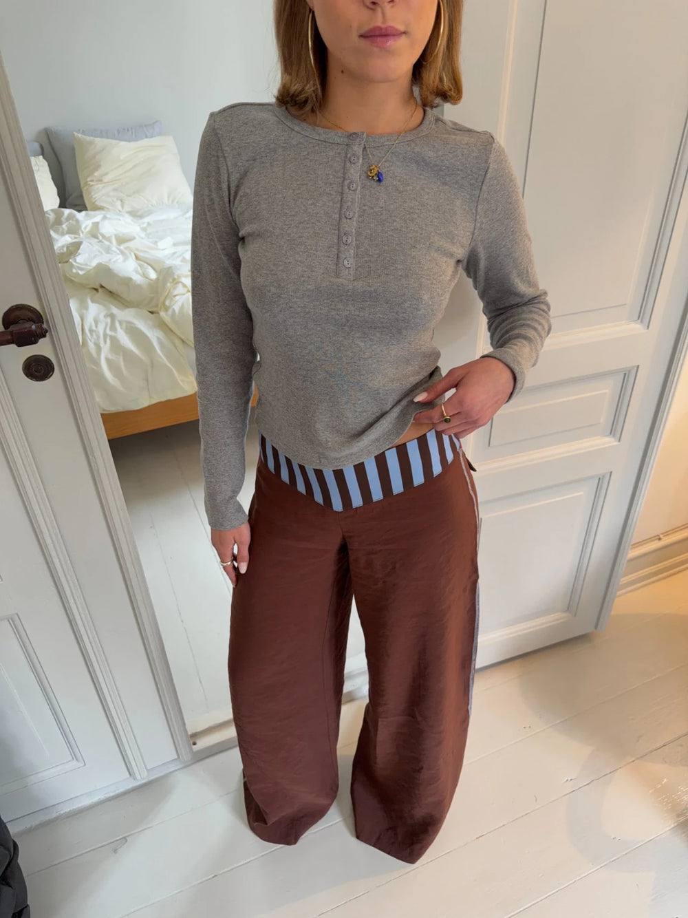 Roxana henley bluse - Grå