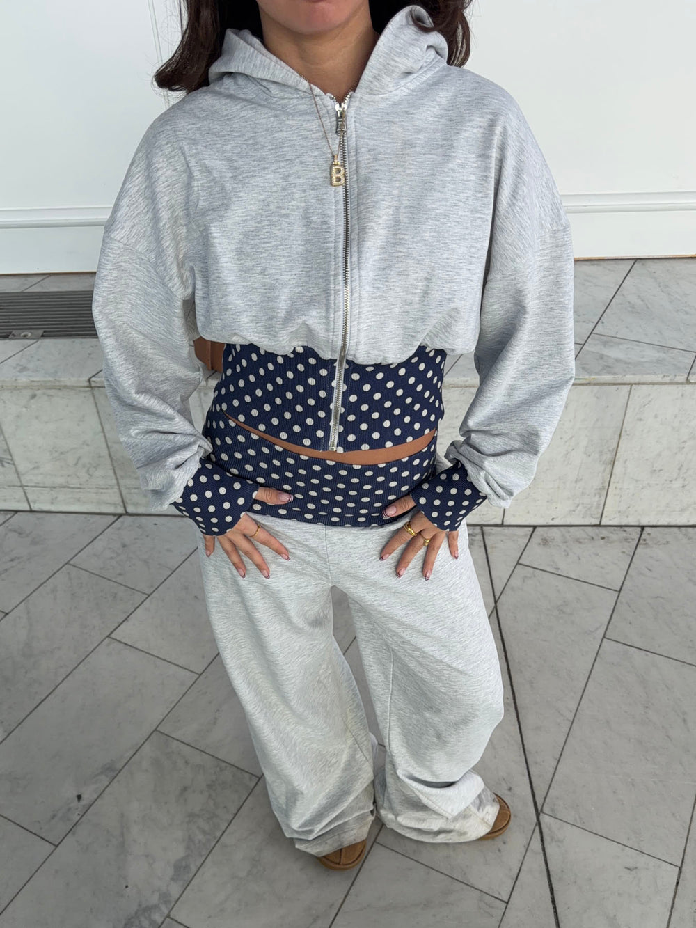 May hoodie med polkaprikker - Grå/navy/hvid